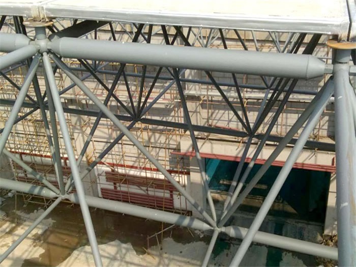 金昌公安局网架天基板屋面